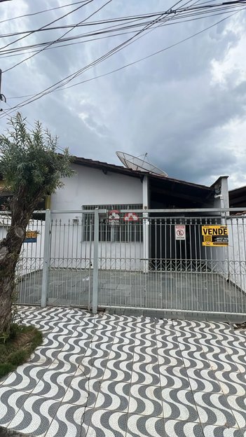 house em Rua Elpídio Salles Duarte, Loteamento Jardim Imperial - Pindamonhangaba - SP