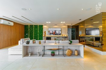 apartment em Rua Professor Pedro Viriato Parigot de Souza, Campo Comprido - Curitiba - PR