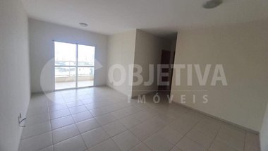 apartment em Avenida Lázara Alves Ferreira, Santa Mônica - Uberlândia - MG