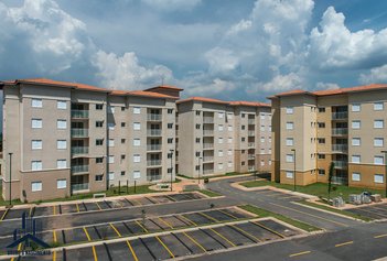 apartment em Rua dos Coqueirais, Jardim Petrópolis - Cotia - SP