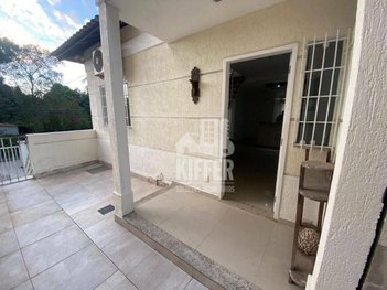 house em Rua Basileu Nogueira da Costa, Maria Paula - São Gonçalo - RJ