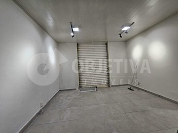business em Praça Clarimundo Carneiro, Fundinho - Uberlândia - MG