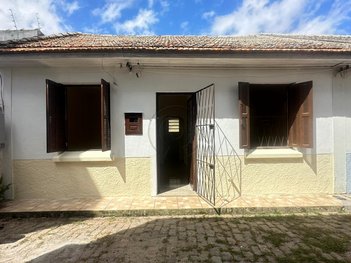 house em Rua Carlos Gomes, Centro - Rio Grande - RS
