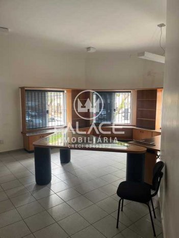 commercial_building em Rua Boa Morte, Centro - Piracicaba - SP