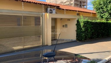 house em Avenida Luiza Helena de Barros, Vila Harmonia - Araraquara - SP
