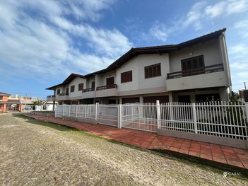 house em Rua Rio Carreiro, Centro - Xangri-Lá - RS