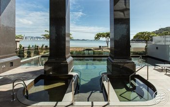apartment em Avenida Atlântica, Centro - Balneário Camboriú - SC