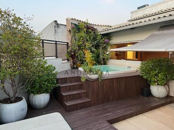 apartment em Rua General Ivan Raposo, Barra da Tijuca - Rio de Janeiro - RJ