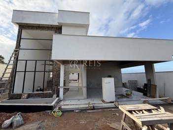 house em Rua Duque de Caxias, Operário - Rio das Ostras - RJ