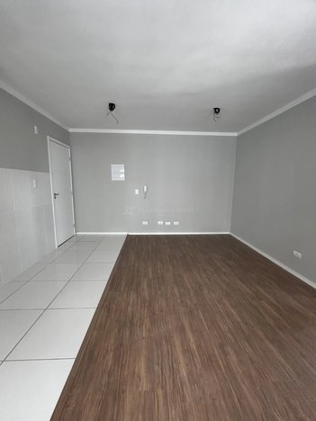 apartment em Rua Vítor do Amaral, Jardim Alvorada - Maringá - PR