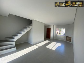 house em Rua Inspetor Kelson Soares Saija, Laranjal - Pelotas - RS