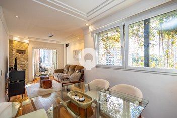 apartment em Rua dos Funcionários, Cabral - Curitiba - PR