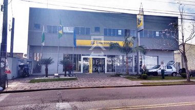 office em Rua Joinville, São Pedro - São José dos Pinhais - PR
