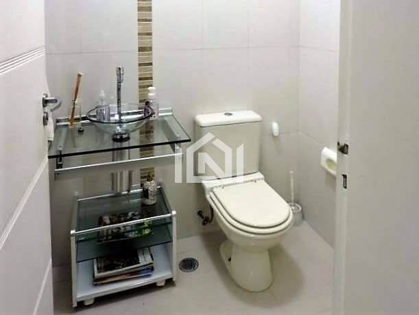 Casa á venda no Condomínio Vila Verde - Lavabo