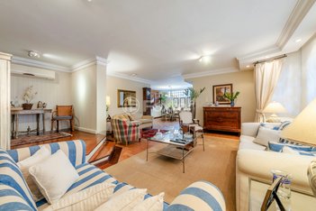 house em Avenida Luiz Manoel Gonzaga, Três Figueiras - Porto Alegre - RS