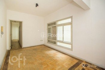 apartment em Rua Marechal Floriano Peixoto, Centro Histórico - Porto Alegre - RS