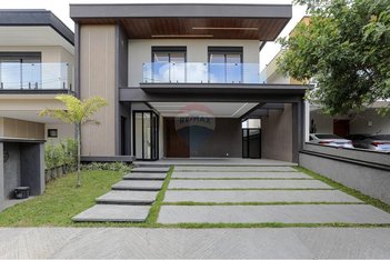 house em Avenida Prefeito Francisco Ribeiro Nogueira, Mogi Moderno - Mogi das Cruzes - SP