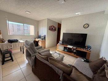 apartment em Quadra QC 5 Conjunto 10, Riacho Fundo II - Brasília - DF