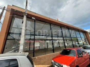 business em Rua São Januário, Tubalina - Uberlândia - MG