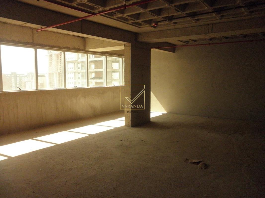 Salas de 70 m² e 92 m² disponíveis para locação em excelente localização no bairro Santa Efigênia.