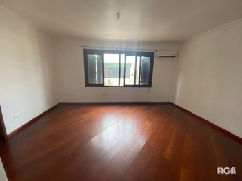 apartment em Pedro Chaves Barcelos, Mont Serrat - Porto Alegre - RS