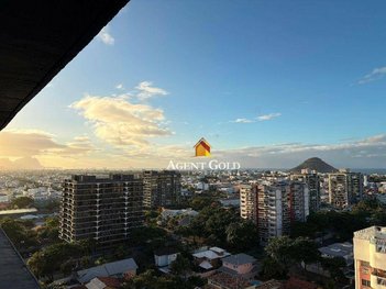 apartment em Avenida José Luiz Ferraz, Recreio dos Bandeirantes - Rio de Janeiro - RJ