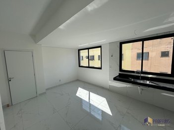 apartment em Rua Grécia, Glória - Contagem - MG