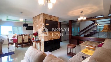 house em Rua Antônio Carlos Pereira de Souza, Mário Quintana - Porto Alegre - RS