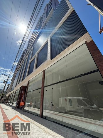 office em Rua Uganda, Nações - Balneário Camboriú - SC