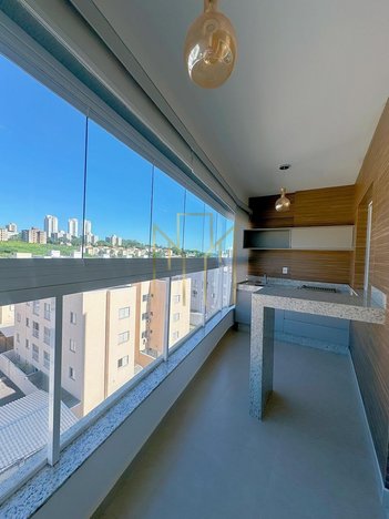 apartment em Rua Ovídio Bradamante Toledo, Tubalina - Uberlândia - MG