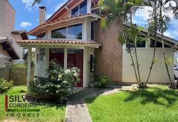house em Liberato Carioni, Lagoa da Conceição - Florianópolis - SC