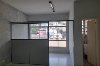 office em Praia da Olaria, Cocotá - Rio de Janeiro - RJ