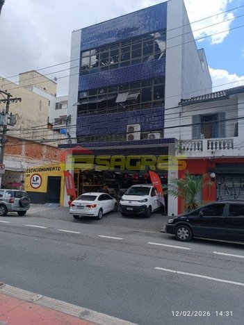commercial_property em Avenida Carlos de Campos, Pari - São Paulo - SP