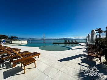 apartment em Estrada Haroldo Soares Glavan, Cacupé - Florianópolis - SC