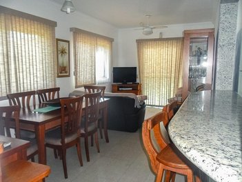 apartment em Rua Inácio Miguel Stéfano, Enseada - Guarujá - SP