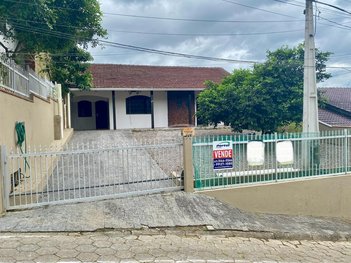 house em Rua João Francisco Fermiano, Água Verde - Blumenau - SC