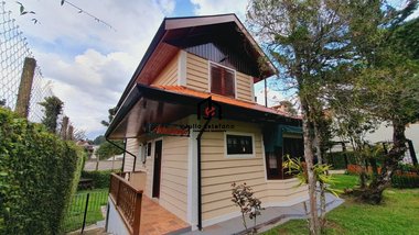 house em Rua Avelino Gonçalves da Silva, Vila Jaguaribe - Campos do Jordão - SP