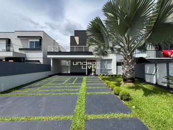 house em Avenida José Figueira Filho, Sabaúna - Mogi das Cruzes - SP