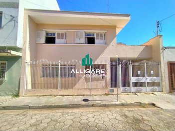 house em Rua José Alfredo de Paula, Centro - Pouso Alegre - MG