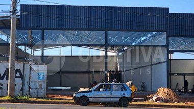 industrial em Avenida Dom Estevão Cardoso de Avelar, Grand Ville - Uberlândia - MG