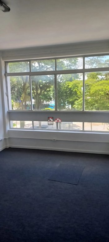 business em Praça Afonso Pena, Centro - São José dos Campos - SP