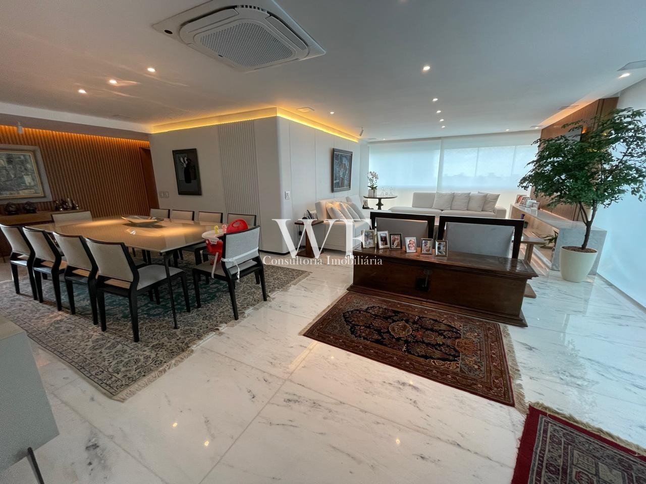 Apartamento com 4 quartos — Santo Antônio, Belo Horizonte