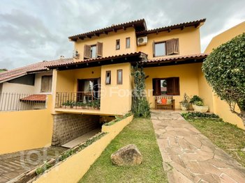house em Rua Doutor Mário Totta, Tristeza - Porto Alegre - RS