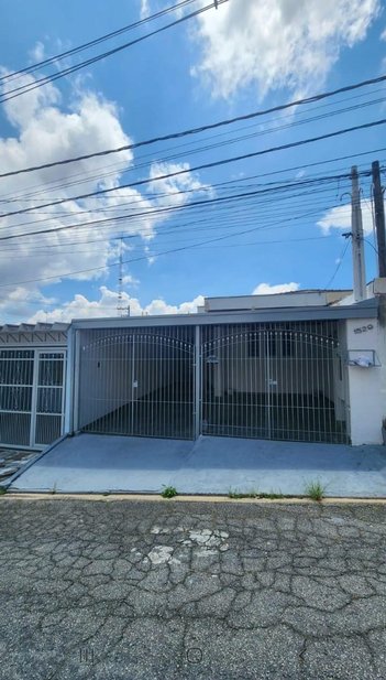 house em Avenida Francisco Ferreira Lopes, Vila Jundiaí - Mogi das Cruzes - SP