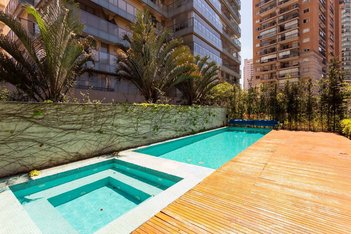 apartment em Avenida Hélio Pellegrino, Vila Nova Conceição - São Paulo - SP