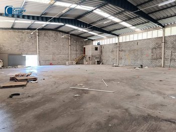 industrial em Estrada Municipal Antonio Cavinatto, Pereiras - Limeira - SP