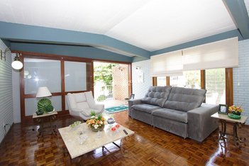house em Rua Veronese, São Sebastião - Porto Alegre - RS