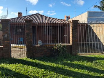 house em Rua Elgar Carlos Hadler, São Gonçalo - Pelotas - RS