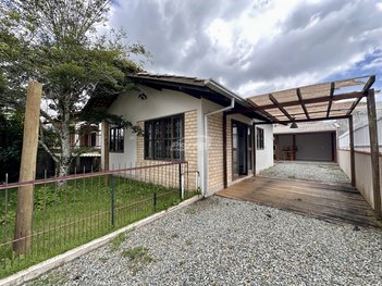house em Rua Ilhota, Itacolomi - Balneário Piçarras - SC