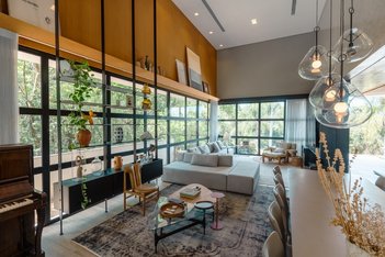 house em Estrada Haroldo Soares Glavan, Cacupé - Florianópolis - SC